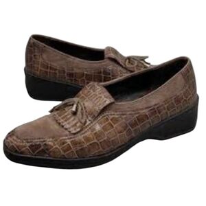 ARA NATURFORM EUC leather comfy neutral khaki croco casuals. EUC Size 6.5